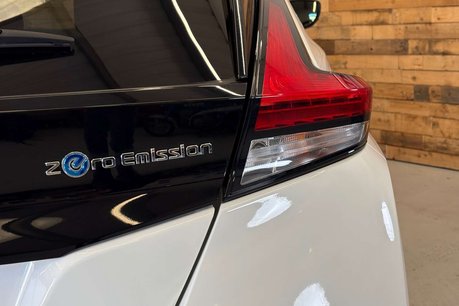 Nissan LEAF 40kWh N-Connecta Hatchback 5dr Electric Auto (150 ps) 75