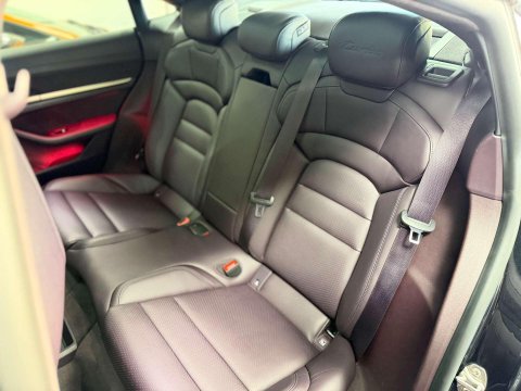 Porsche Taycan Performance Plus 93.4kWh Turbo Saloon 4dr Electric Auto 4WD (680 ps) 56