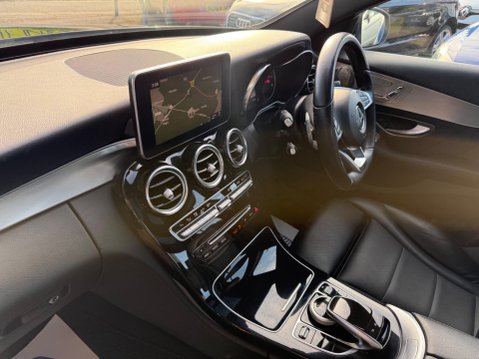 Mercedes-Benz C Class 2.1 C300dh AMG Line (Premium Plus) G-Tronic+ Euro 6 (s/s) 4dr 42