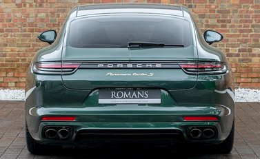 Porsche Panamera Turbo S E-Hybrid 5