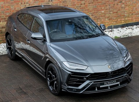 Lamborghini Urus 8