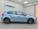 Volvo V40 2.0 D3 Momentum Nav Plus Euro 6 (s/s) 5dr 3