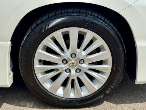 Toyota Vellfire G Edition V6 Sunroof 83