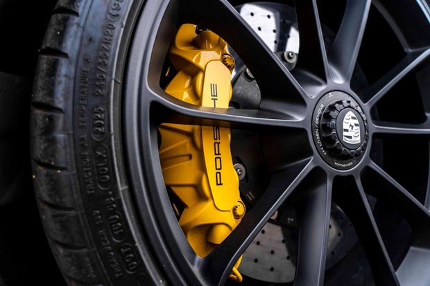 Porsche 911 GT3 TOURING. HOUNDSTOOTH. CARBON INT. PCCBS. LIFT. S/CHRONO. 3