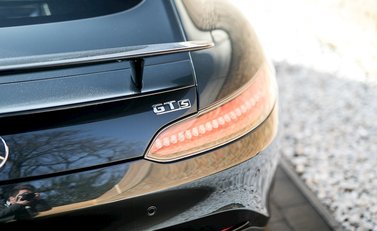 Mercedes-Benz Amg GT GT S 28