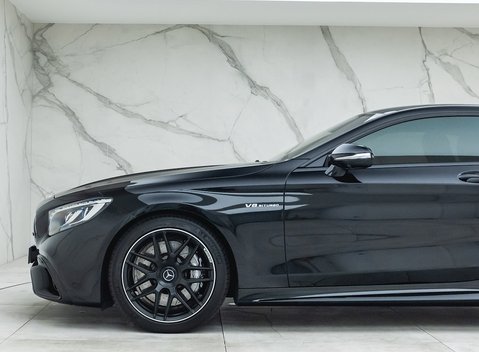 Mercedes-Benz S Class S63 Coupe 20