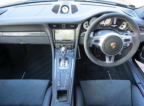 Porsche 911 (997) GT3 RS 7