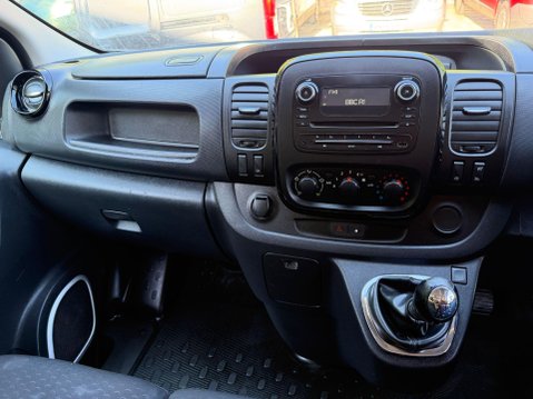 Vauxhall Vivaro 1.6 CDTi 2700 BiTurbo ecoFLEX Sportive L1 H1 Euro 5 (s/s) 5dr 32
