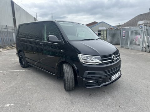 Volkswagen Transporter T6 TDI HIGHLINE BLACK FSH DAY VAN CAMPERVAN READY 2