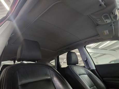 Nissan Qashqai 2.0 dCi Tekna Auto 4WD Euro 5 5dr (AVM) 39