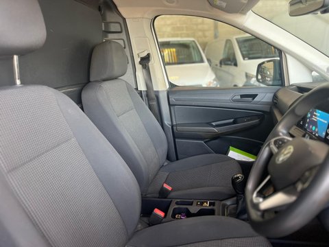 Volkswagen Caddy C20 TDI COMMERCE 10