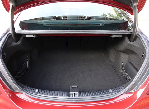 Mercedes-Benz C63 C63 S Saloon 14