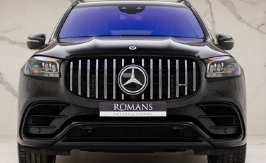 Mercedes-Benz GLS 63 Night Edition Executive 4