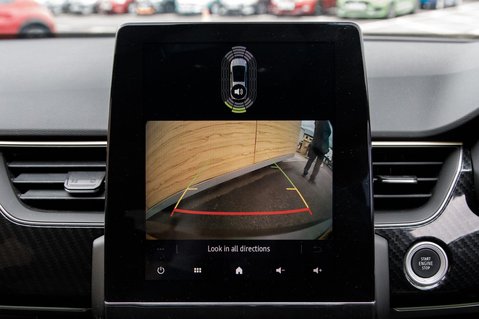 Renault Arkana E-TECH ENGINEERED 31