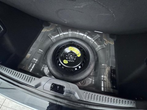 Ford Focus 1.0T EcoBoost ST-Line Euro 6 (s/s) 5dr 27