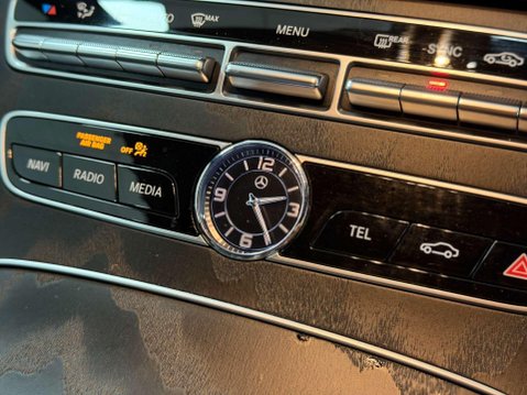 Mercedes-Benz E Class 2.0 E220d AMG Line Saloon 4dr Diesel G-Tronic+ Euro 6 (s/s) (194 ps) 47