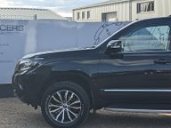 Toyota Land Cruiser D Invincible 5