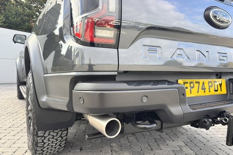 Ford Ranger Raptor 3.0T V6 Ecoboost 292 - Glazed Canopy with Gullwings 28