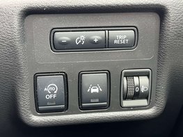 Nissan MICRA 1.0 Micra Tekna IG-T 5dr 60