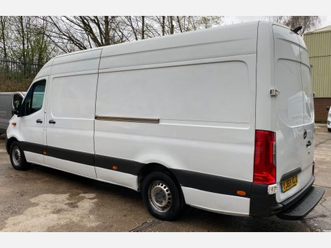 Mercedes-Benz Sprinter 2.1 311 CDI RWD L3 H2 Euro 6 5dr 17