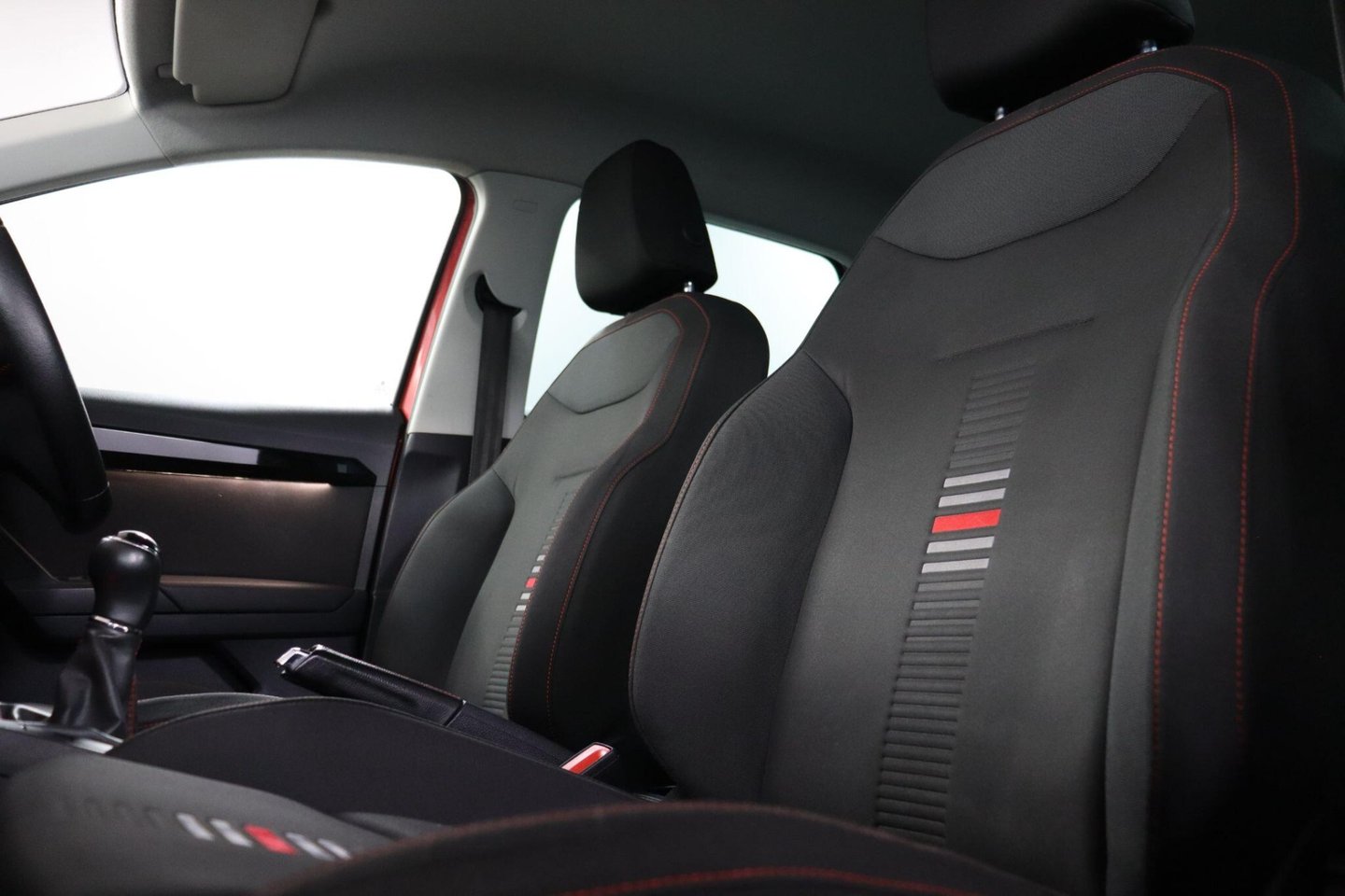 2018 SEAT Ibiza — image 40