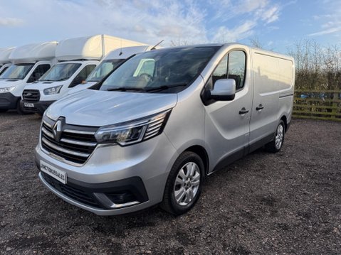 Renault Trafic 2.0 dCi Blue SL28 Sport L1 H1 Euro 6 (s/s) 5dr 4