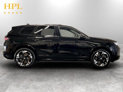 Vauxhall Grandland 73kWh Ultimate SUV 5dr Electric Auto (213 ps) 8