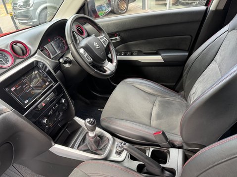 Suzuki Vitara S BOOSTERJET ALLGRIP 33