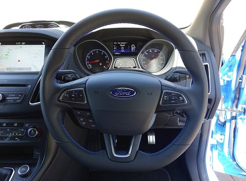 Ford Focus RS Mountune 8