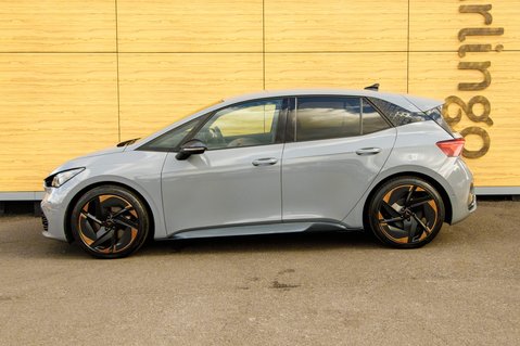 Cupra Born V3 11
