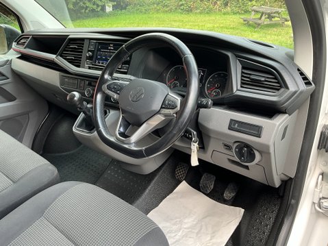 Volkswagen Transporter T28 TDI P/V STARTLINE 10