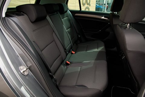 Volkswagen Golf MATCH TSI 31