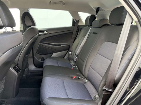 Hyundai TUCSON 2.0 Tucson SE Nav Blue Drive 2WD CRDi 5dr 48