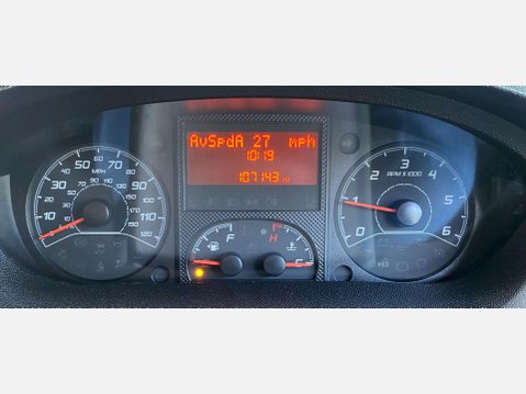 Peugeot Boxer 2.2 HDi 335 Professional Panel Van 5dr Diesel Manual L3 H2 Euro 5 (130 ps) 25
