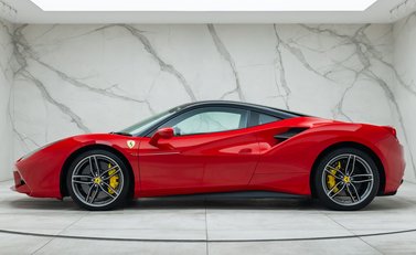 Ferrari 488 GTB 6