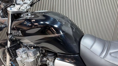 Yamaha XJR1300 2002 52K NEW MOT CLEAN BIKE OHLINS SHOCKS WARRANTY 1300CC 26