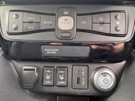 Nissan LEAF N-CONNECTA 15