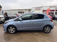 Toyota Yaris 1.5 HYBRID VVT-I ICON AUTOMATIC 5