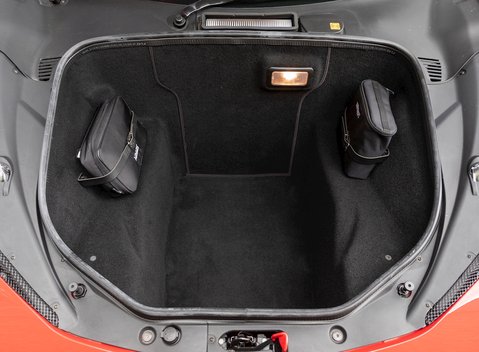 Ferrari 458 Spider 32