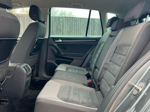 Volkswagen Golf SV GT TDI DSG 21