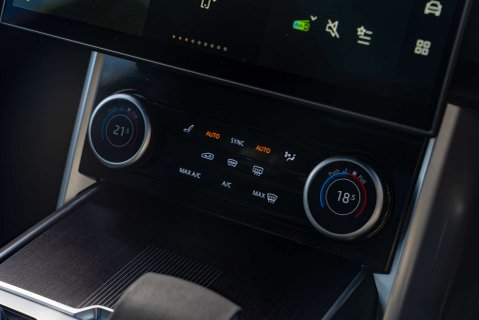 Land Rover Range Rover First Edition 15