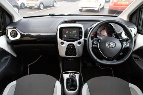 Toyota Aygo VVT-I X-PURE 3