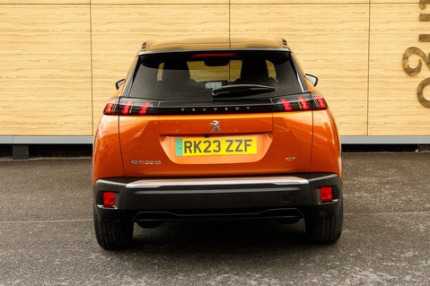 Peugeot 2008 GT 7