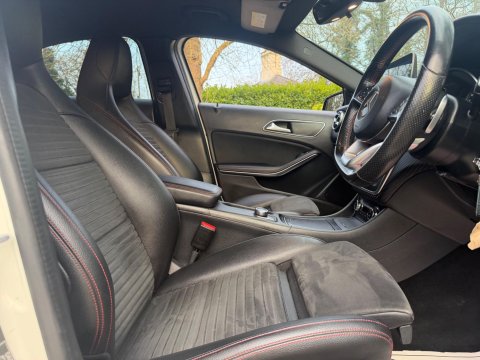 Mercedes-Benz A Class 1.6 A180 AMG Line (Executive) 7G-DCT Euro 6 (s/s) 5dr 18