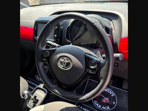 Toyota Aygo 1.0 Aygo X-Style VVT-i CVT 5dr 21