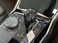 BMW 3 Series 2.0 330e 12kWh Sport Pro Saloon 4dr Petrol Plug-in Hybrid Auto Euro 6 (s/s) 40