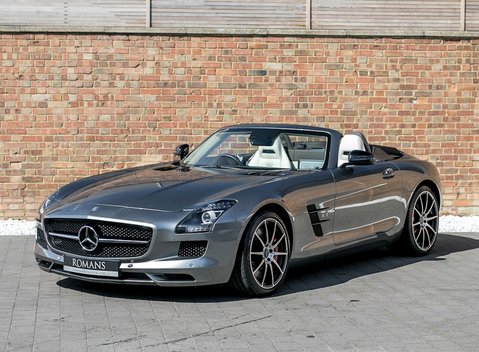 Mercedes-Benz SLS GT Roadster 8