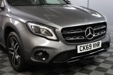 Mercedes-Benz GLA GLA 180 URBAN EDITION 25