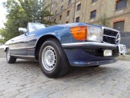 Mercedes-Benz SL Series 380 SL 47