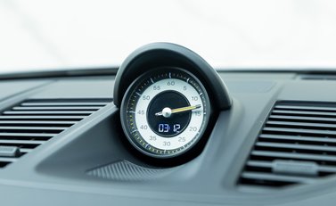 Porsche 911 GT3 (992) 18